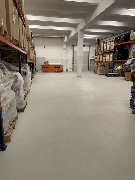 18,00 zł/ m2 Hala usługowa/ magazynowa 324,00 m2 Toruń