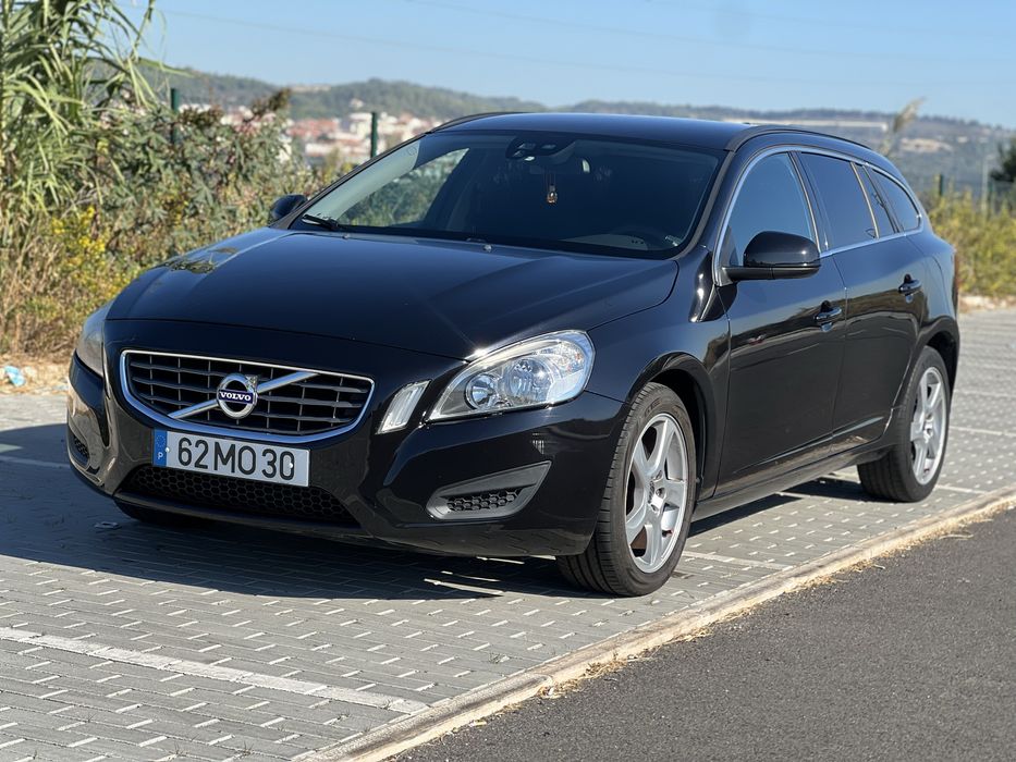 Volvo V60 1.6D Summum Nacional