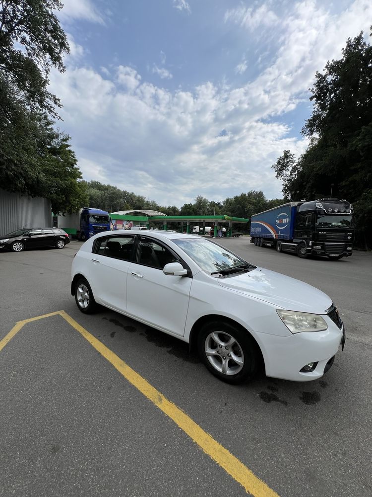 Geely Emgrand EC7-RV 2011 р газ/бензин