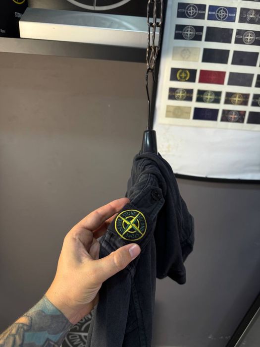 Продам кофту stone island