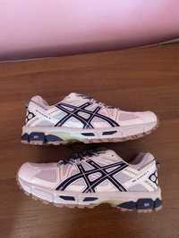 Продам Asics