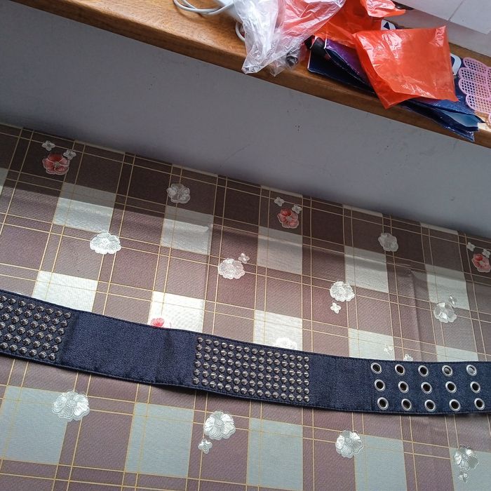 Pasek szeroki z ćwiekami