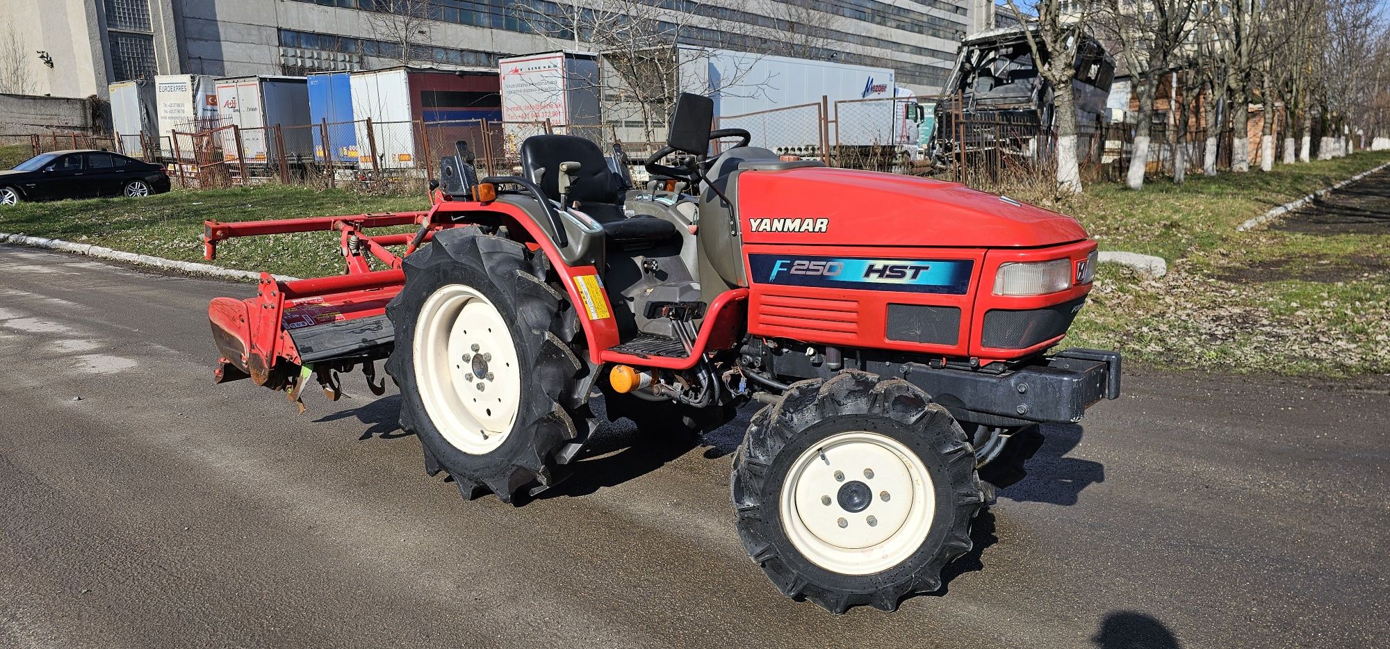 Японський Трактор мінітрактор Yanmar AF 250