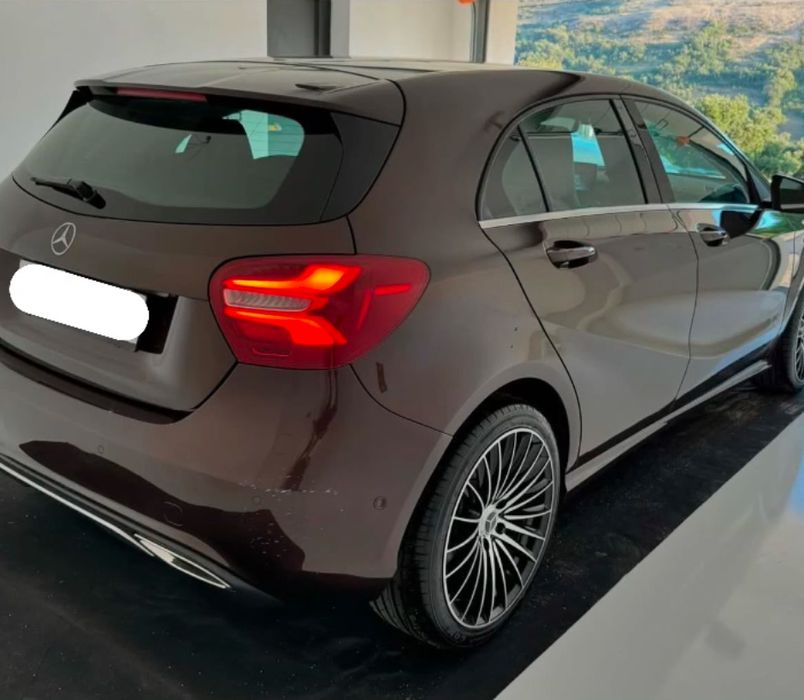 Mercedes-Benz A180d Style IRREPRENSIVEL!