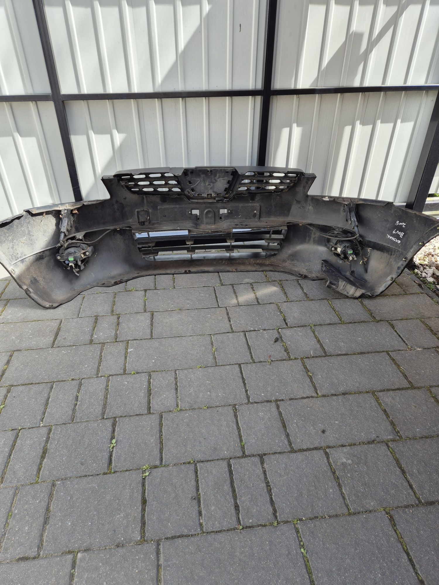 Zderzak przód przedni nissan qashqai j10 rok 2008 kod lak BW9 spryski