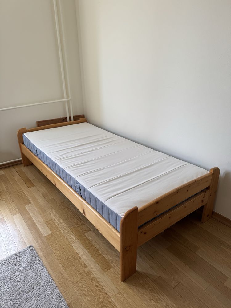 Łóżko pojedyncze z materacem IKEA 200x90