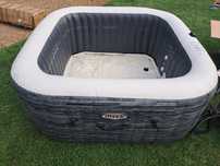 Jacuzzi Intex Chevron Deluxe niecka
