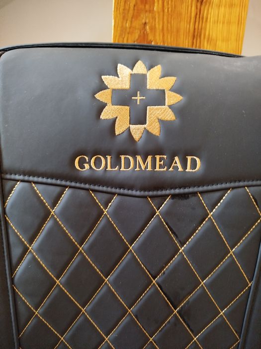 Fotel masujący Goldmead