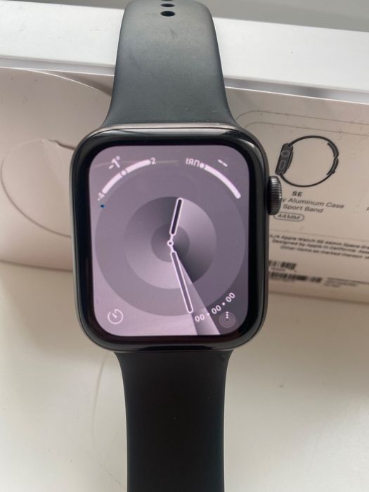 Apple Watch SE 2020 44 mm
