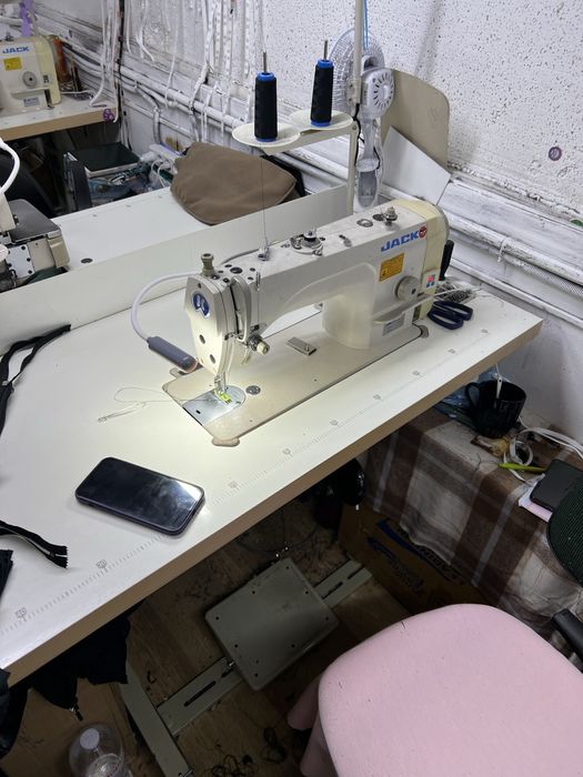 Швейное оборудование jack 9100 b и siruba l818f m1