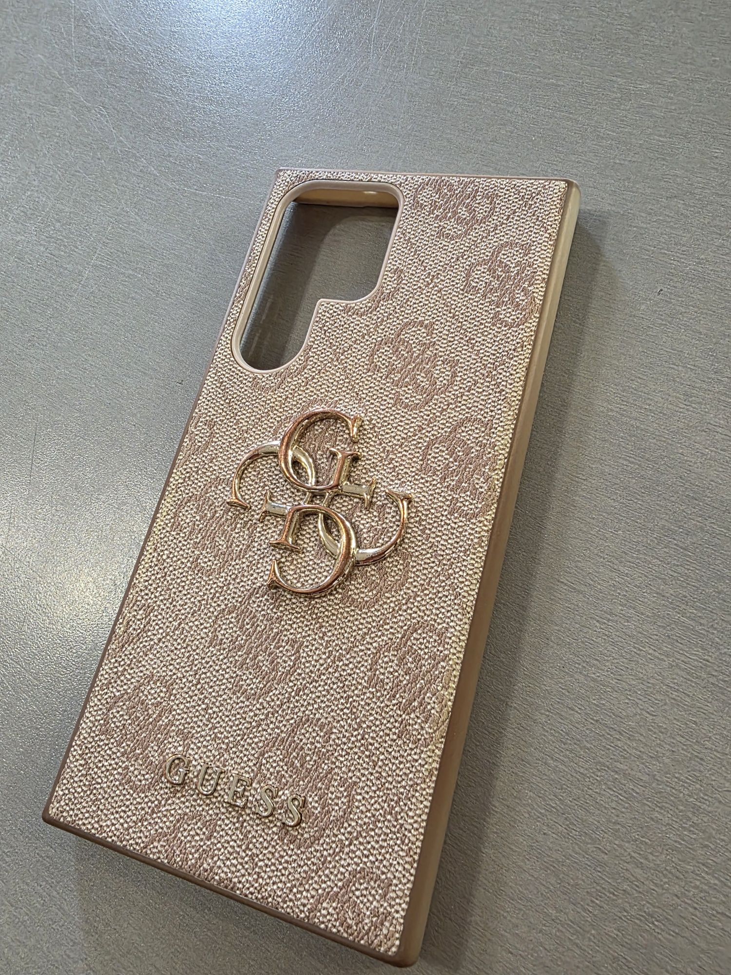 Etui  case samsung s23 ultra Guess