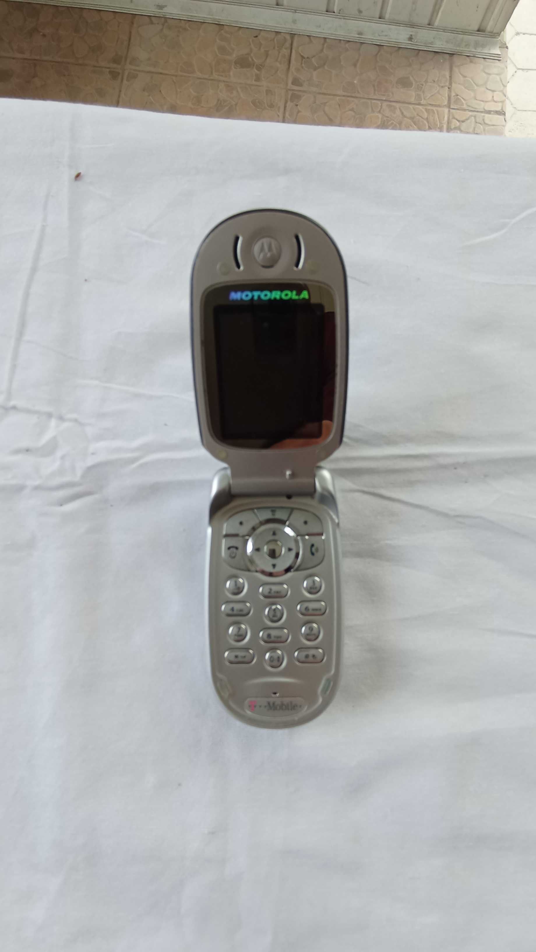 Мобильные телефоны Motorola,Siemens,Samsung.