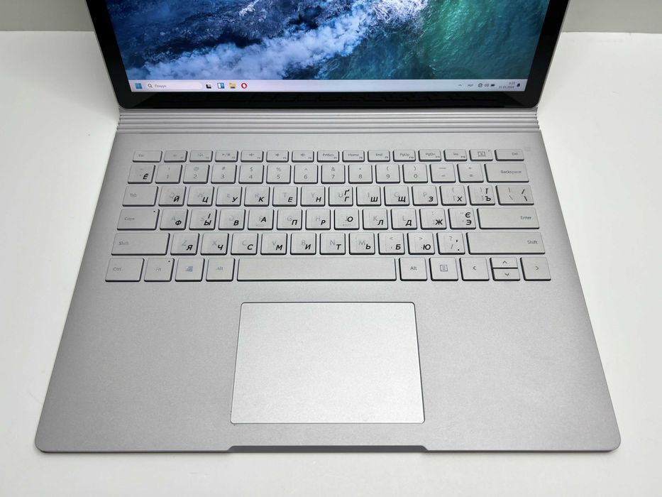 Microsoft Surface Book 2, Core i7-8650U, 8Gb, 256Gb, GTX 1050, 2 АКБ