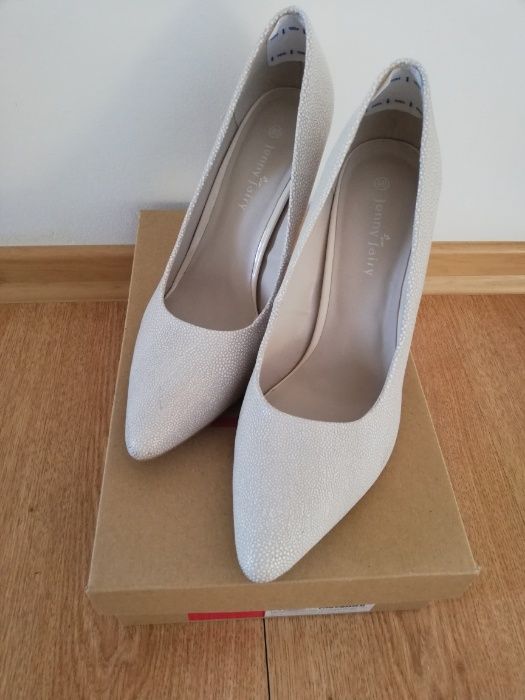 eleganckie buty na obcasie szpilki szare jasne 40