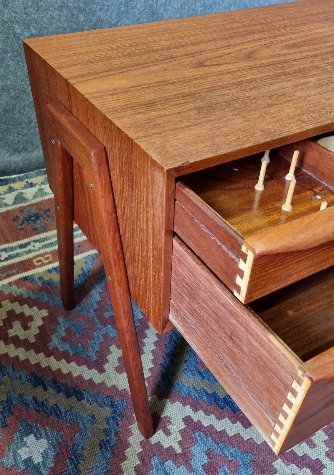 Duńska Komoda/Niciak Proj.Era Wagnera lata 60 Vintage Teak