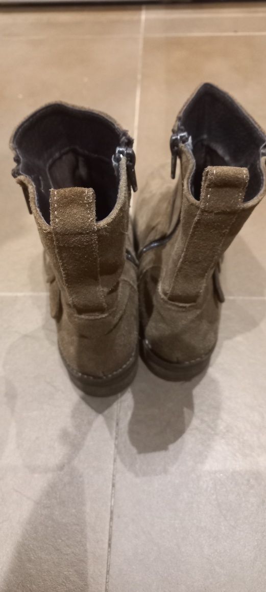 Botas castanhas em camurça n° 35