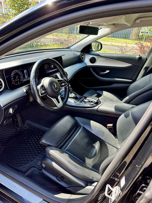 Mercedes-Benz  E 220d W213 Avantgarde