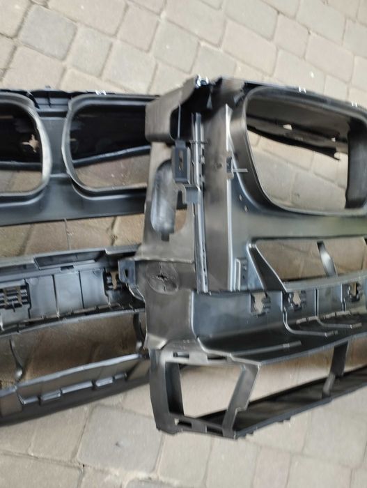 BMW X3 F25 X4 F26 воздуховод центральний телевізор жалюзі 51747210476