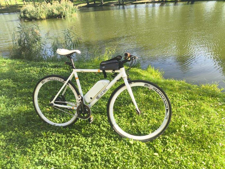 Електровелосипед, шосер, гравійний е-bike, cube, scot