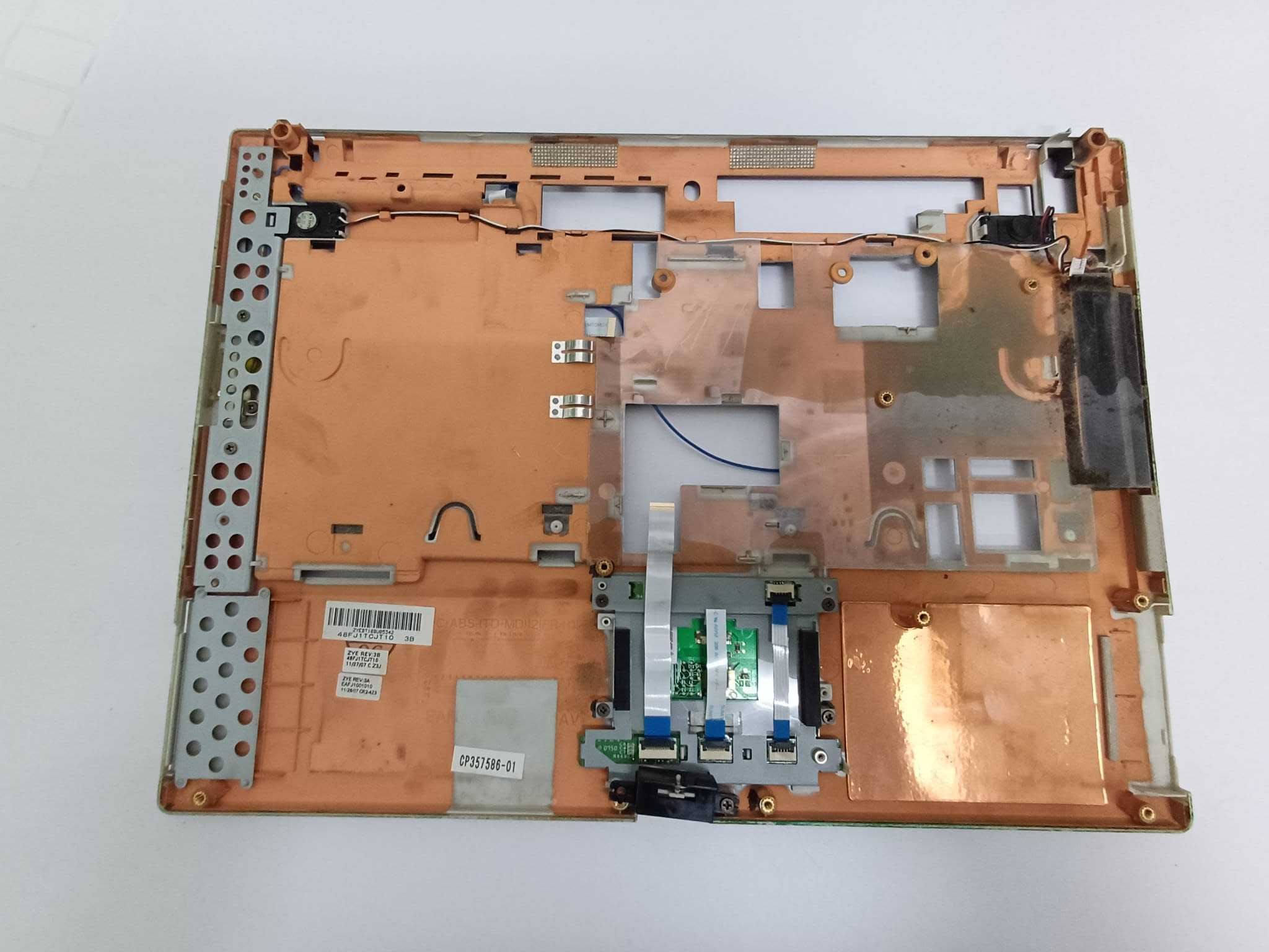 Górna obudowa (PALMREST) do laptopa Fujitsu Siemens S7210.