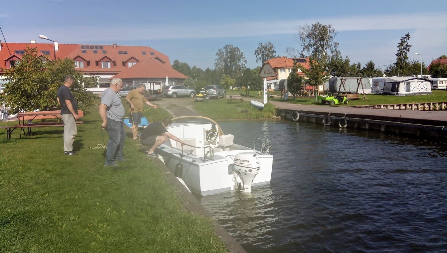 Łódź motorowa 6,5m 30KM