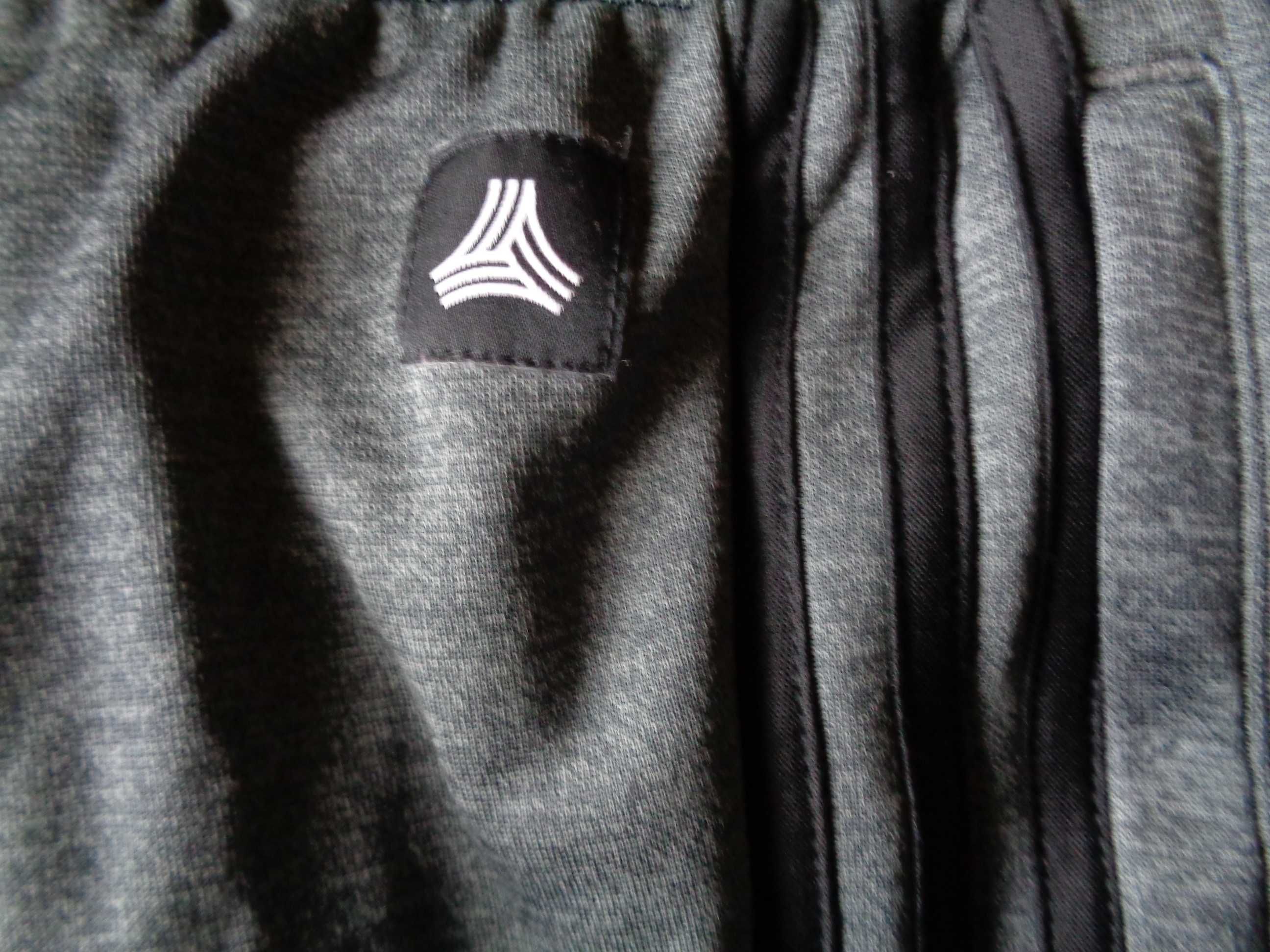 ADIDAS spodnie sportowe termoaktywne  L