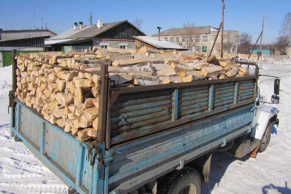 Бесплатная доставка дров сосновых по Одессе и области