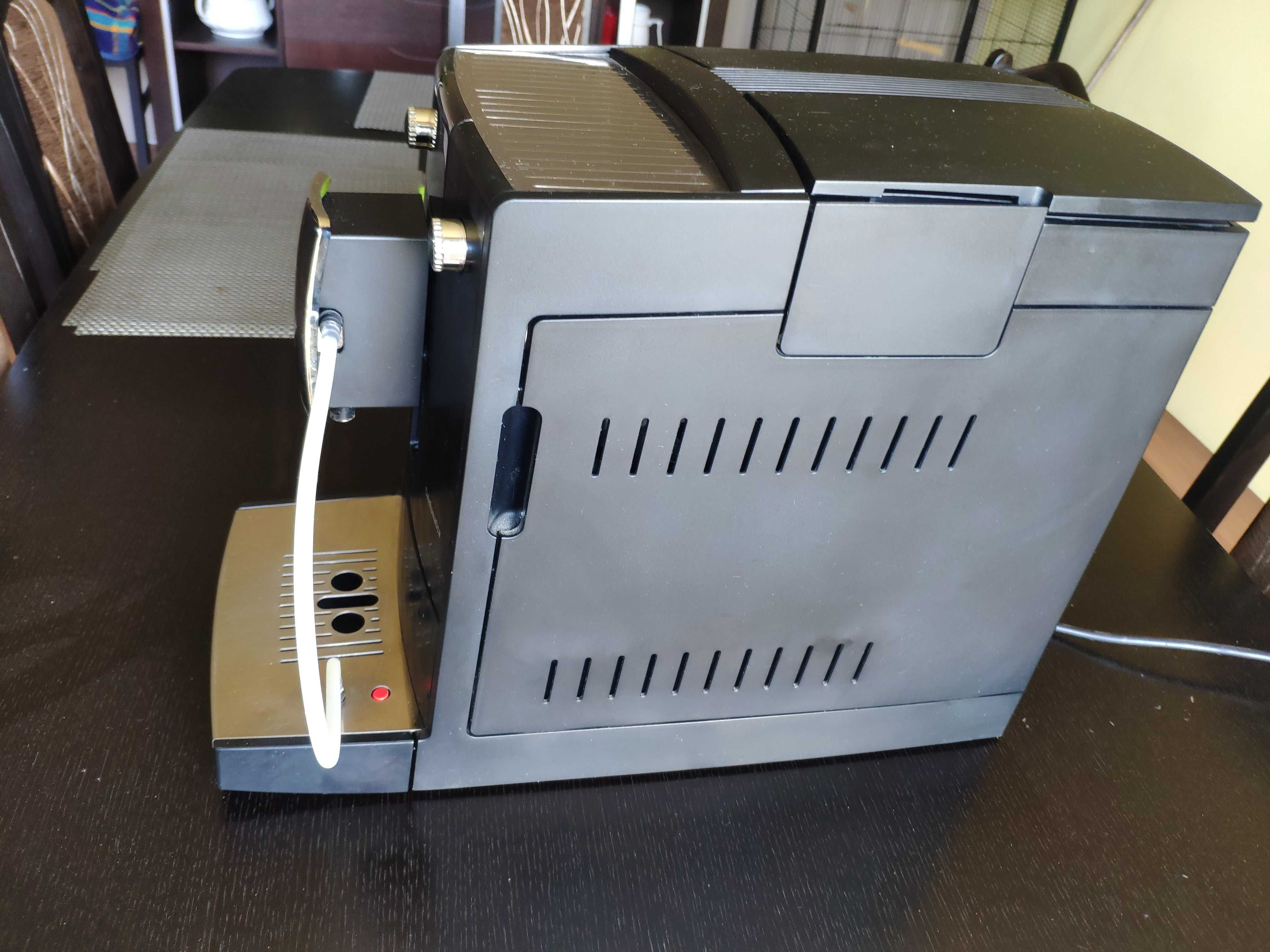 Automatyczny ekspres ciśnieniowy Nivona 788  Bluetooth TFT