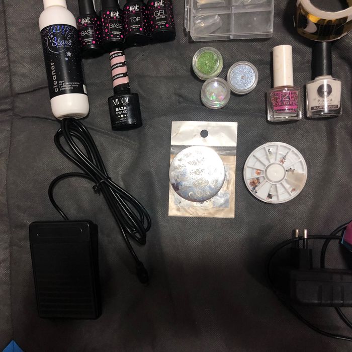 стартовий набір для манікюру, покриття нігтів.