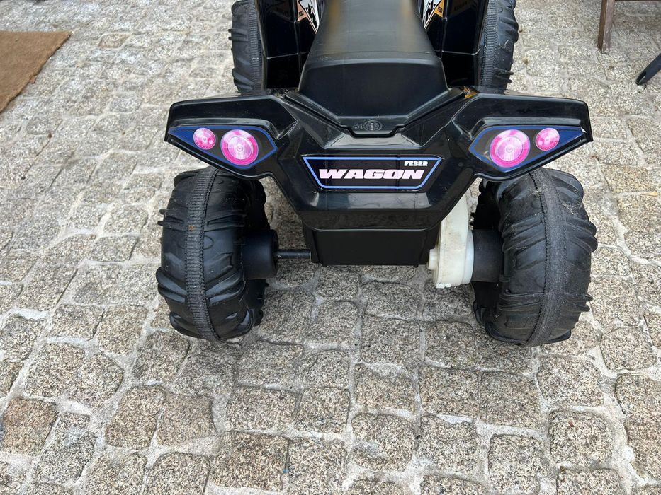 Moto 4 Criança bateria