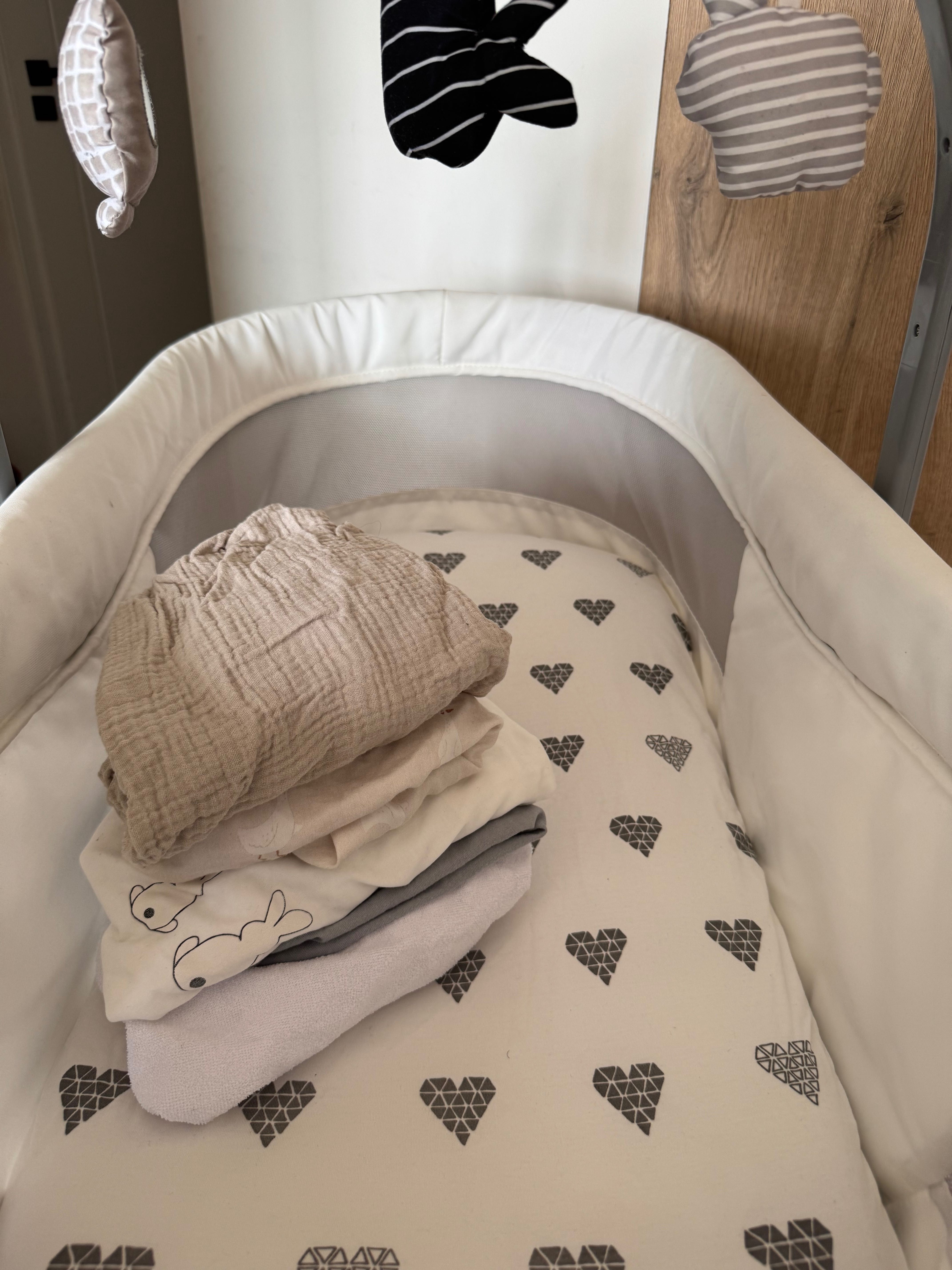Chicco Baby Hug Kolor Biały