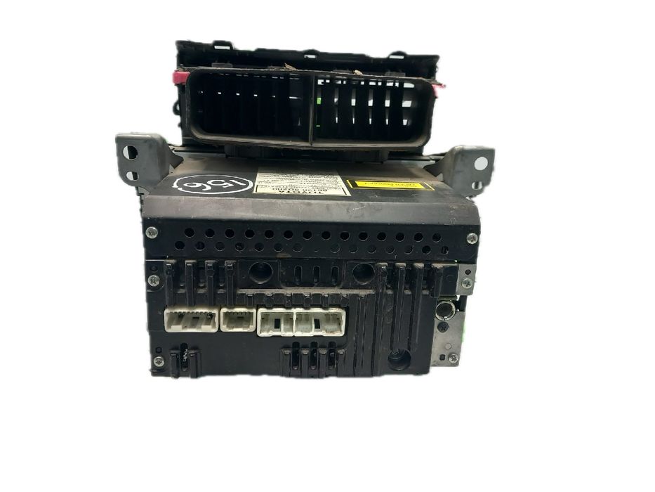 Rádio / auto-rádio TOYOTA Yaris (_P9_)