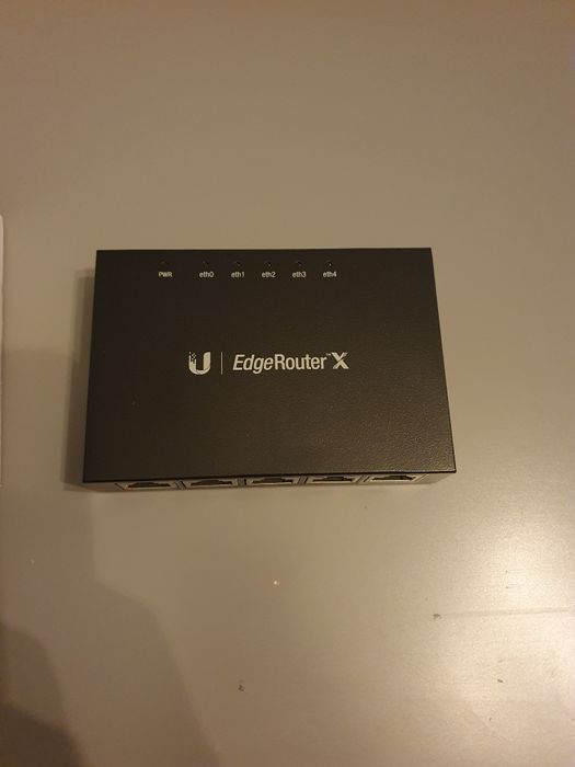 Edge Router X UBIQUIT