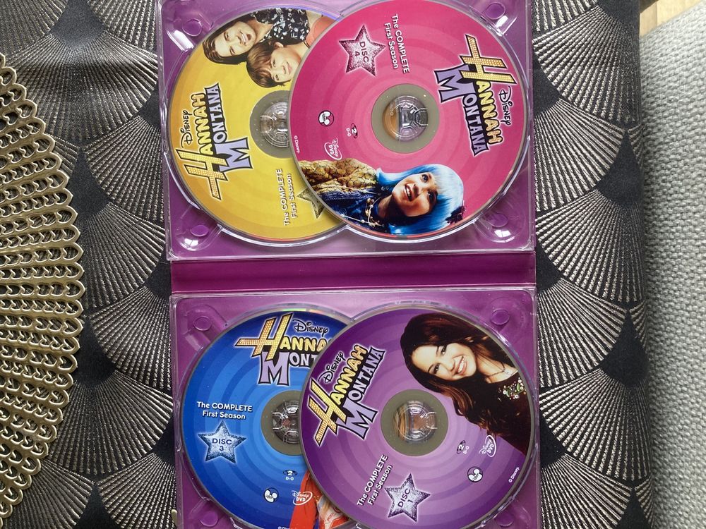 Filmy HANNAH MONTANA/serial dvd