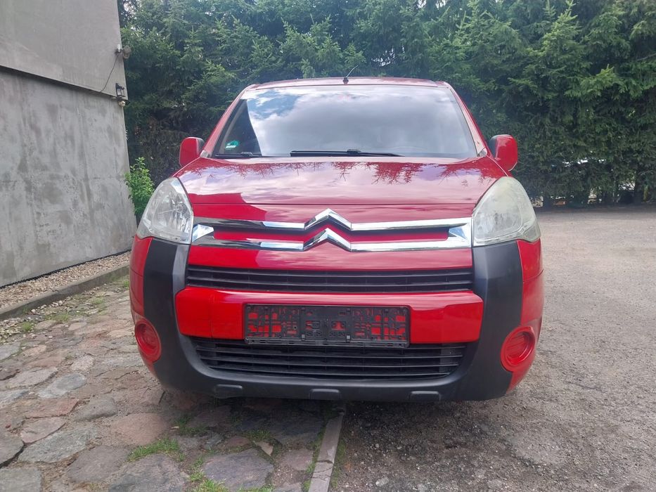 Citroen Berlingo 1,6 NFU 109 km klimatyzacja