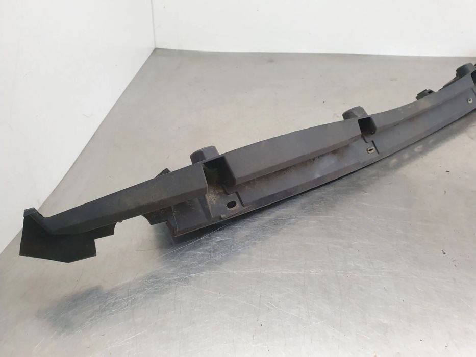 Guia de pára-choques trás central RENAULT Kangoo (KW0/1_)