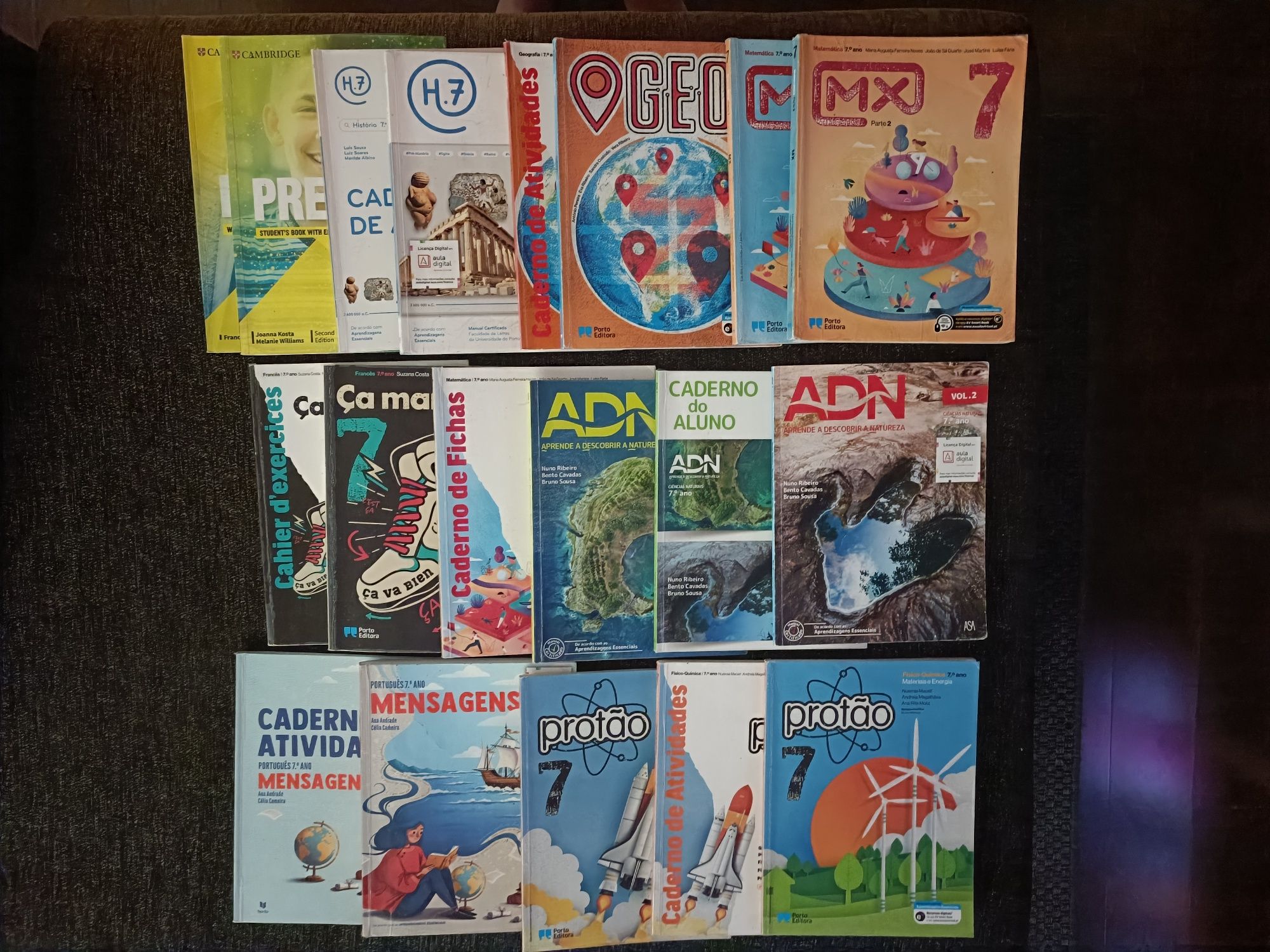 Livros escolares 7 ano