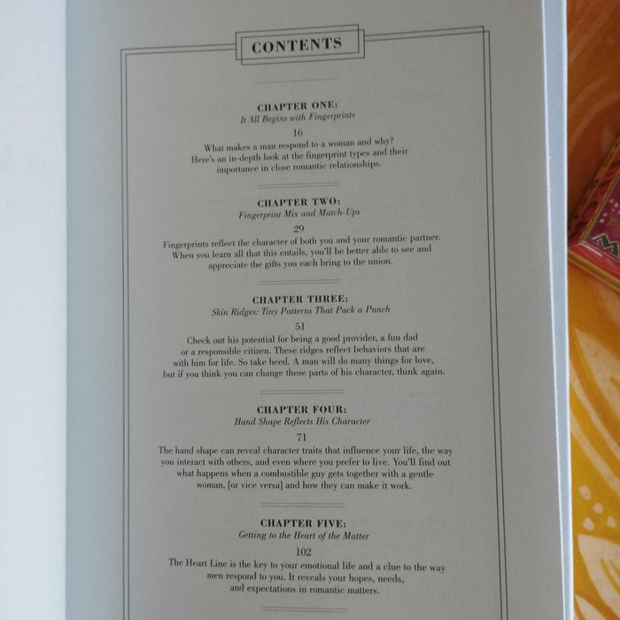 "Read His Hands Know His Heart" de Marion Gale (quiromância) + baralho