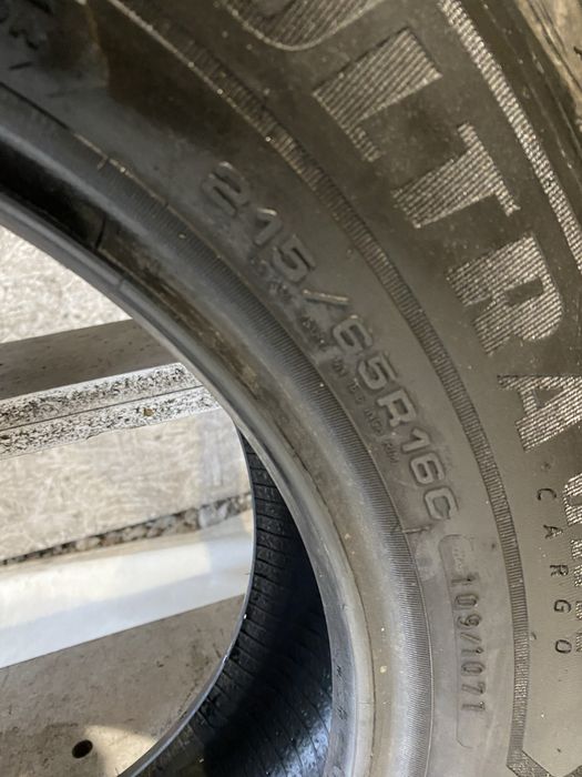 Opona pojedyncza 215/65/16c GoodYear Ultra Grip cargo
