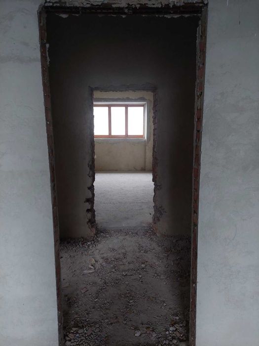 ПРОДАЖ 3 кім. квартира 125 м. кв. вул Бориславська м. Трускавець