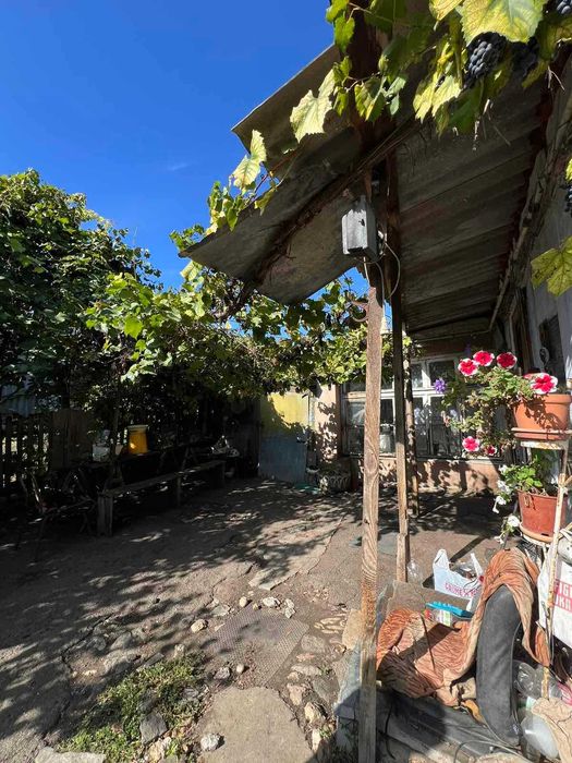 Продам участок с домом на Слободке seg-03