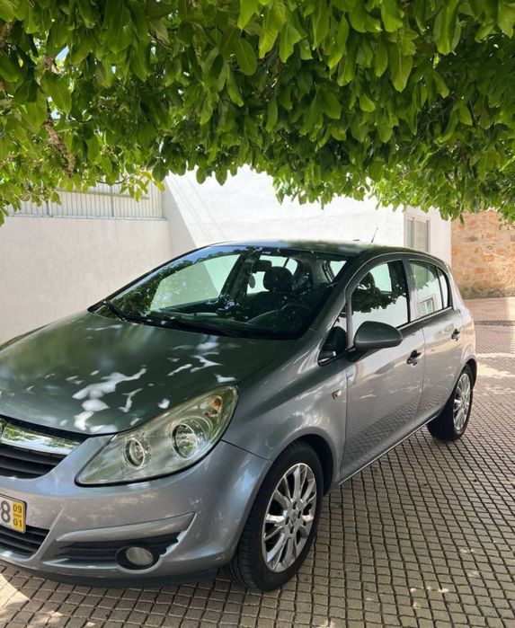 Opel corsa 1.2 enjoy