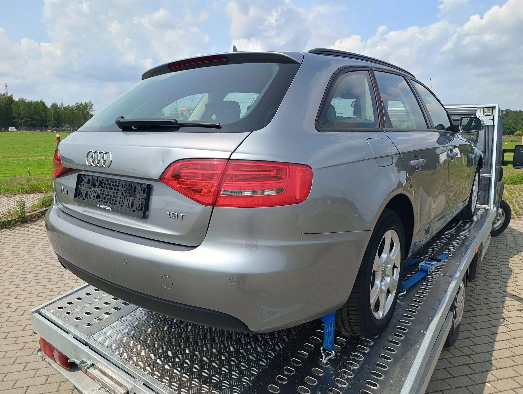 Audi A4 2009r tylko 118 tys km 1.8 benzyna