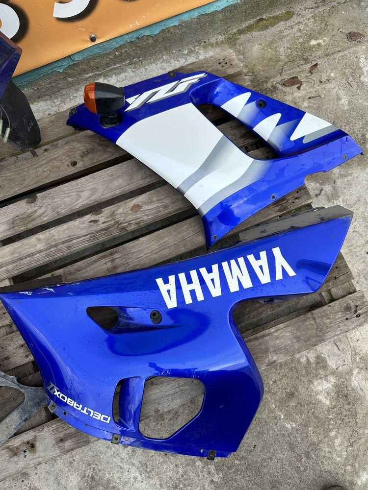 Морда пластик фара в сборе комплект Yamaha r6 ямаха р6 плуг бочины