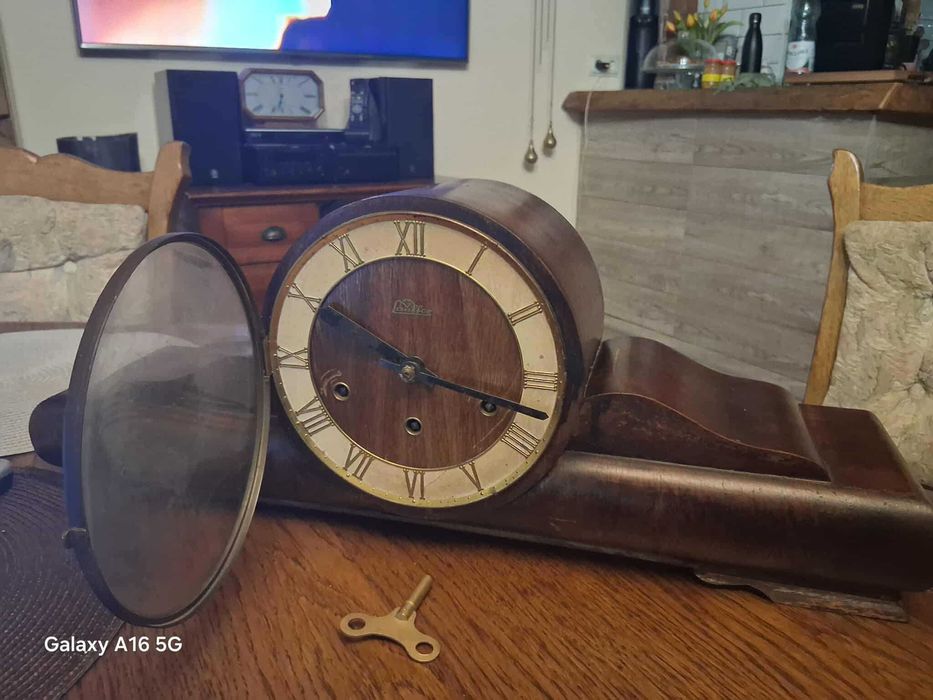 Zegar kominkowy Lauffer kwadransowy z melodią Westminster