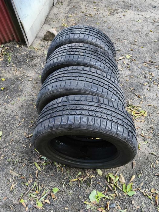 Opony wielosezon 225/55/17