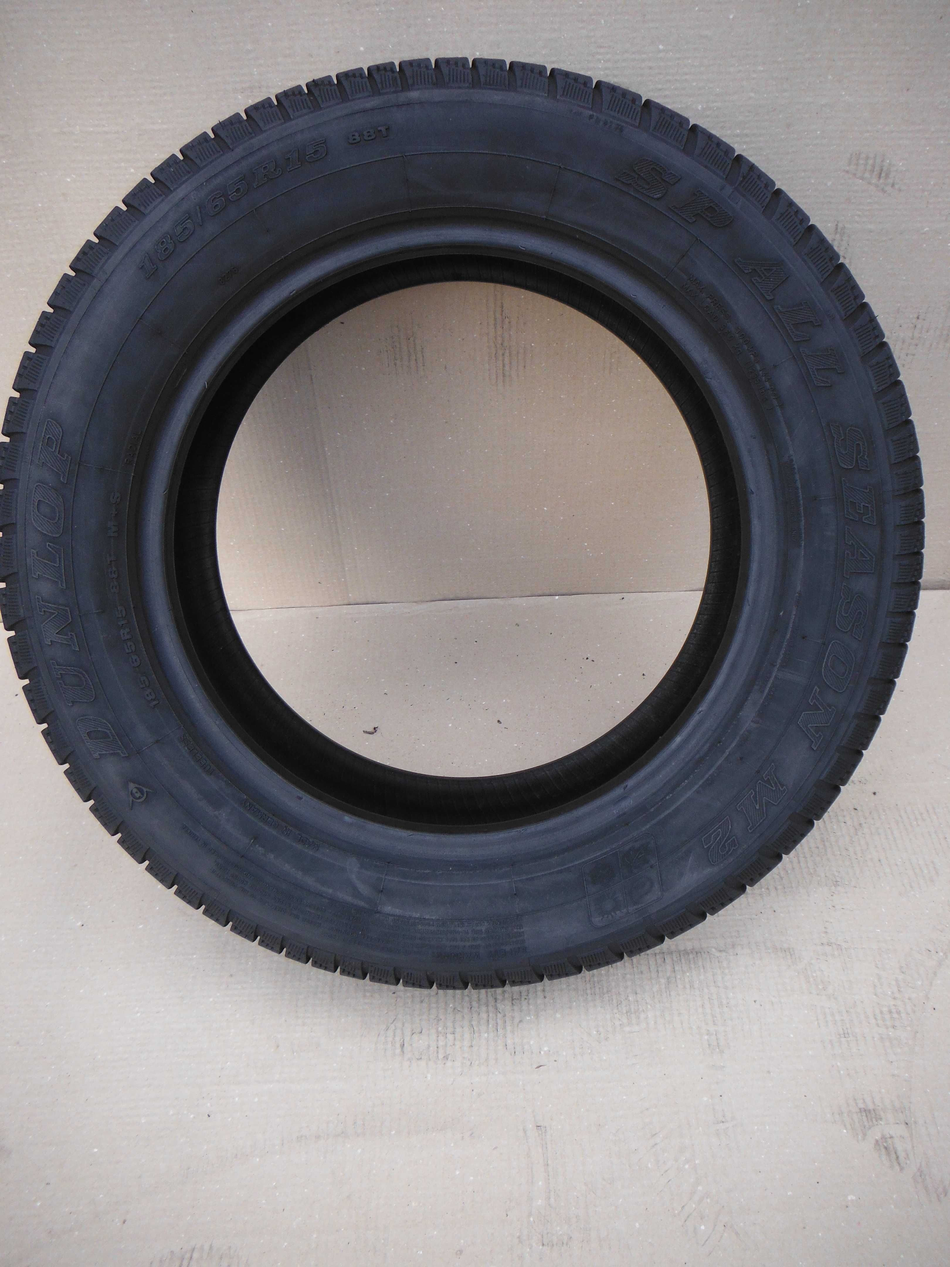 Opona Całoroczna 185/65/15 Dunlop M2