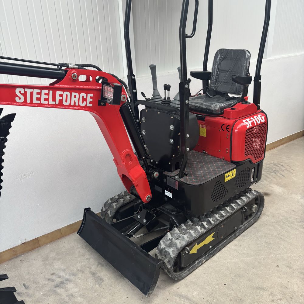 Mini Giratória 1000kg Premium-  Kubota Z482 – Garantia