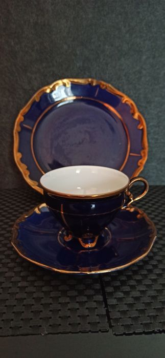 Porcelana Echt Kobalt Ręcznie zdobiona 24 K złotem Lichte TURYNGIA