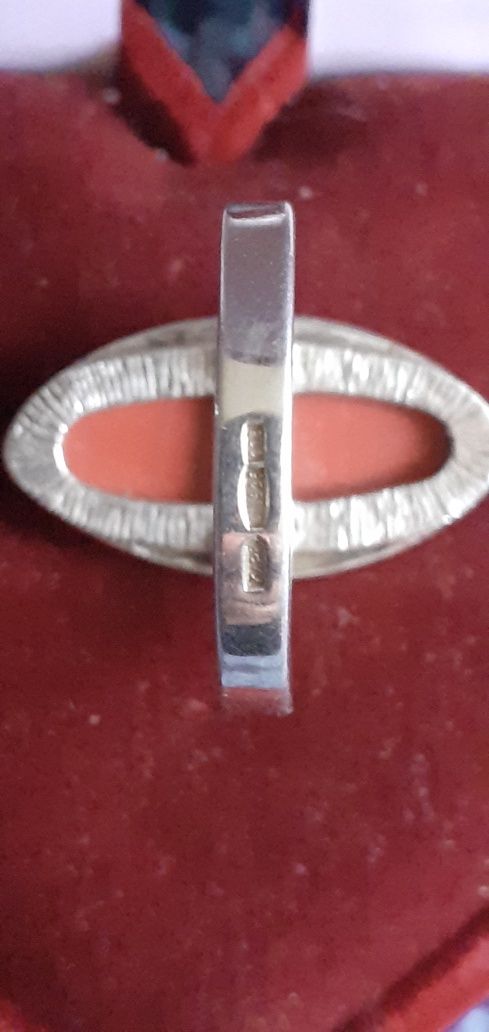 Перстень позолота серебряный с кораллом коралловый золотая пластина